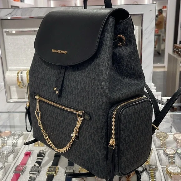 Michael Kors Jet Set Large Logo Backpack
Black 
NWT - Picture 7 of 16